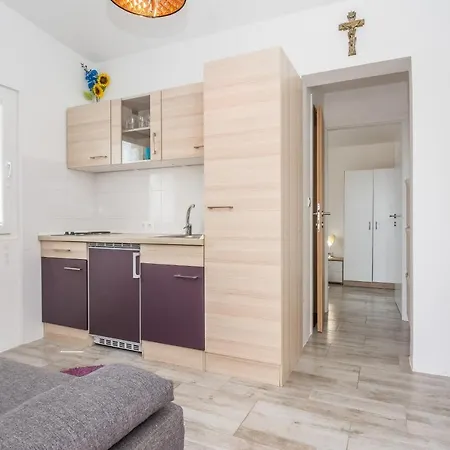 With A Parking Space - 19100 Apartment